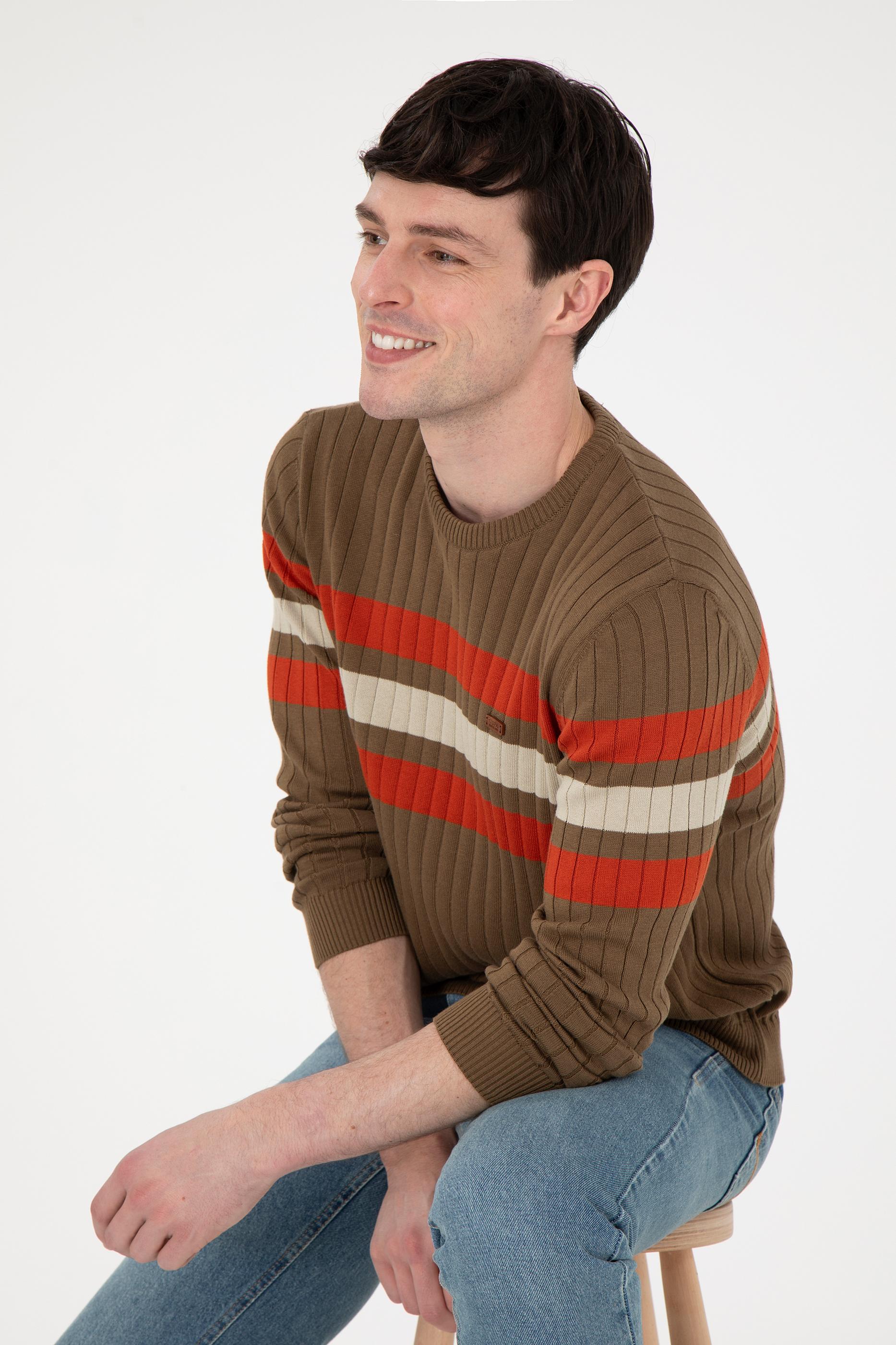 Erkek Slim Fit Bisiklet Yaka Haki Kazak