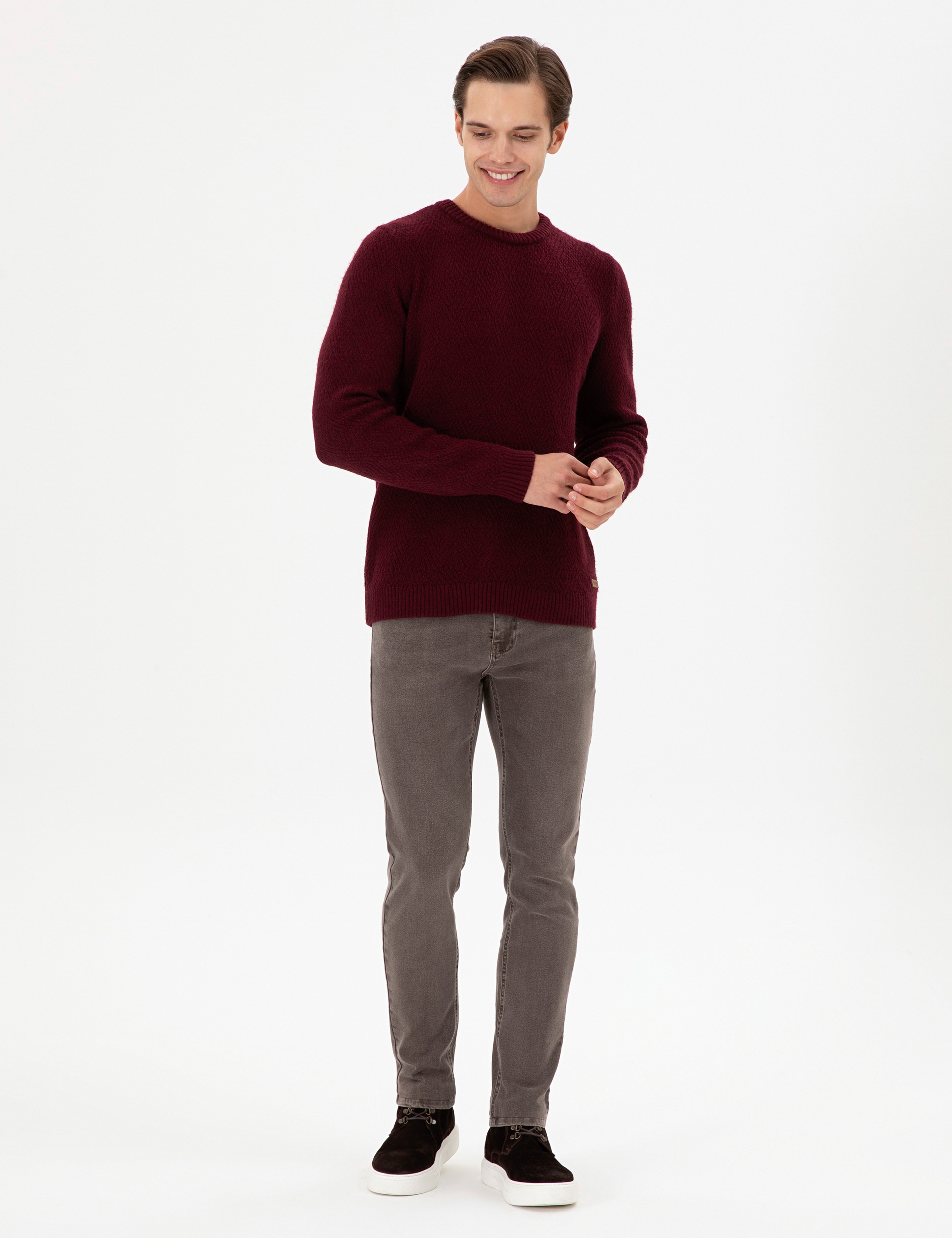 Erkek Regular Fit Bisiklet Yaka Bordo Kazak - Image 4