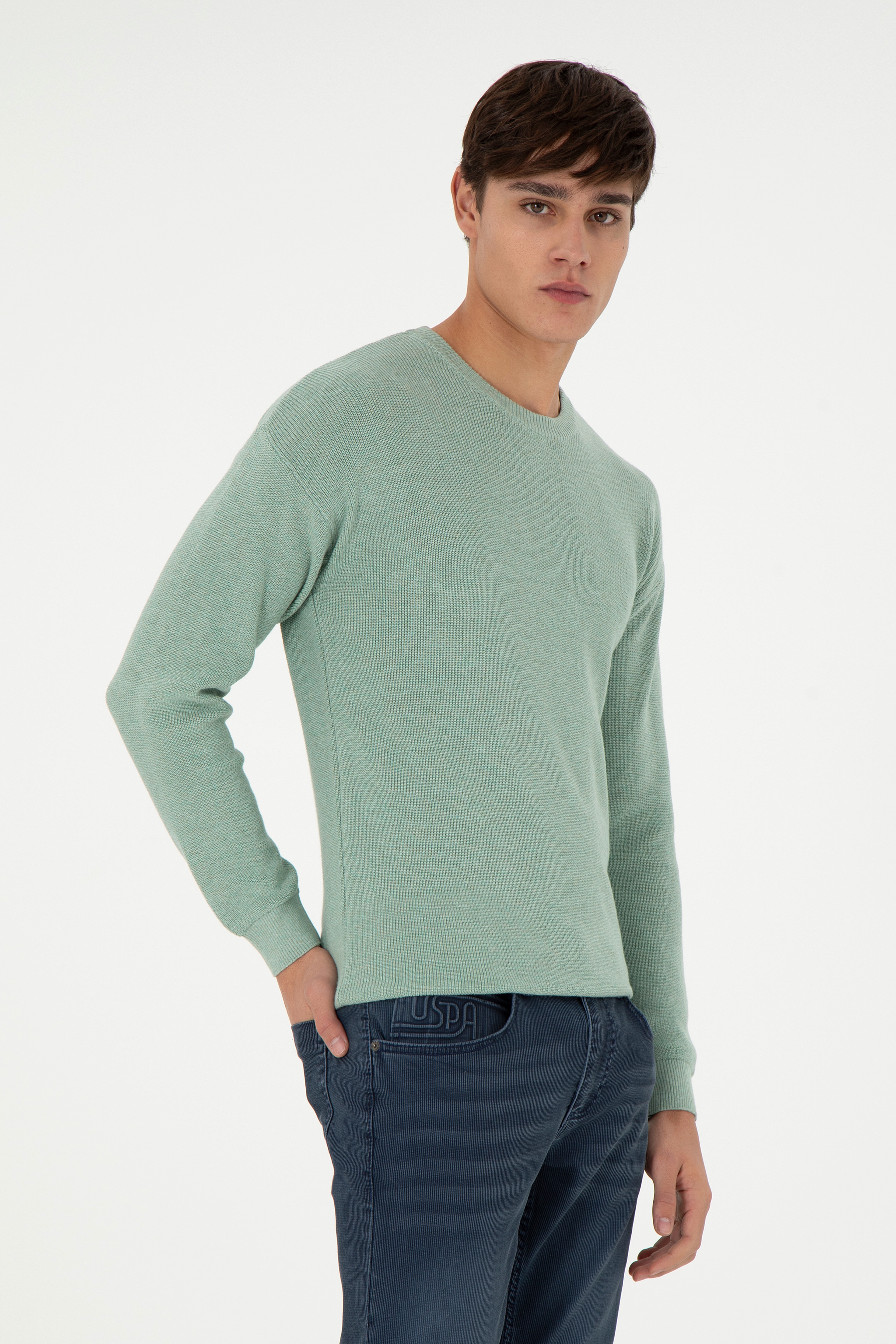 Erkek Regular Fit Bisiklet Yaka Yeşil Melanj Basic Kazak - Image 1