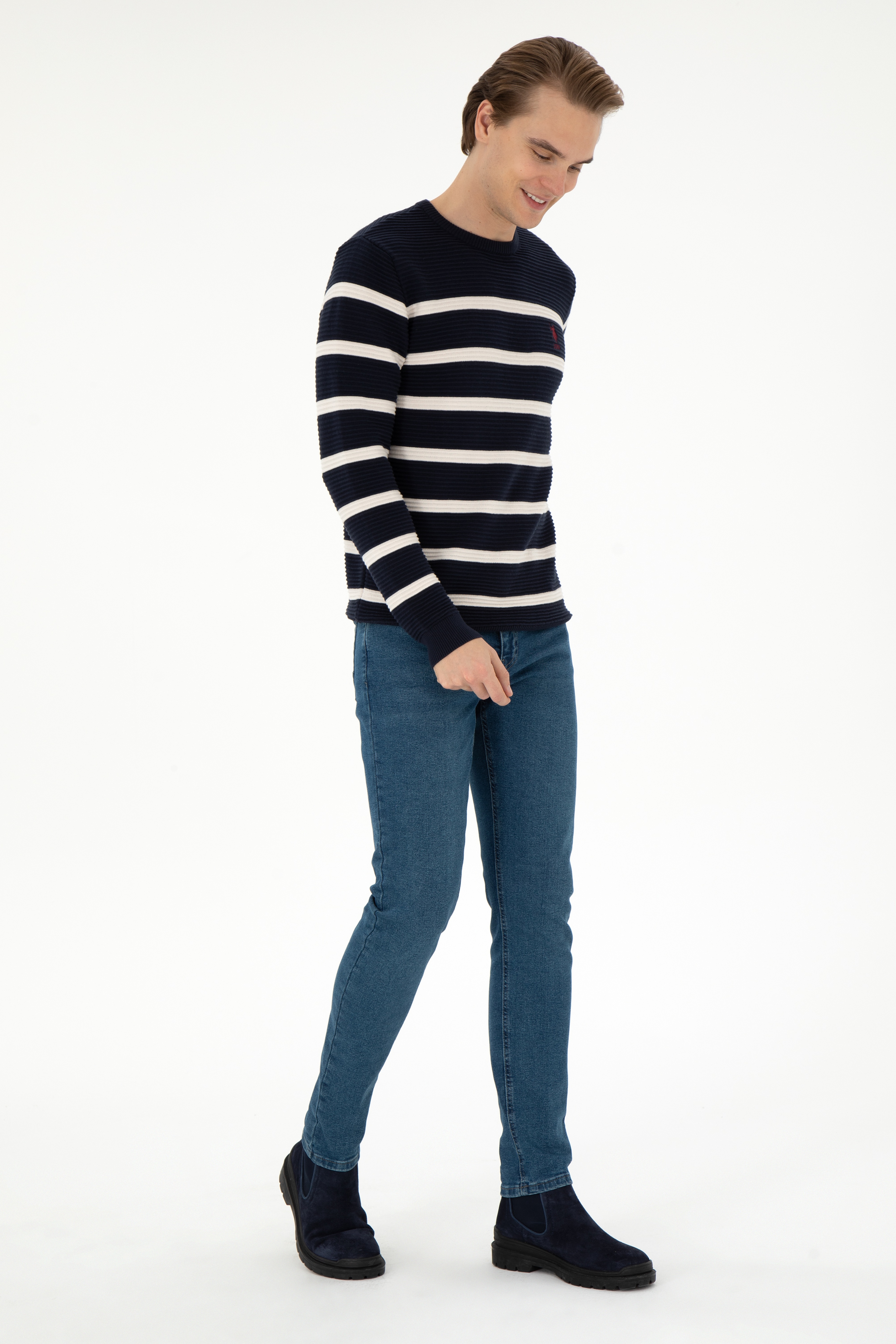 Erkek Slim Fit Bisiklet Yaka Lacivert Kazak