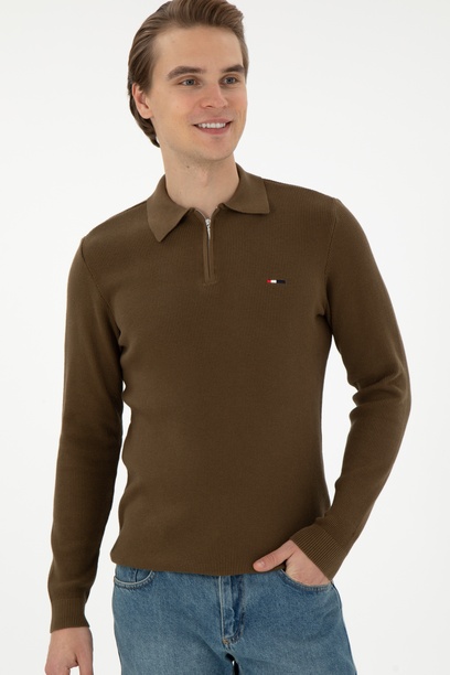 Erkek Regular Fit Yarım Fermuarlı Haki Basic Kazak