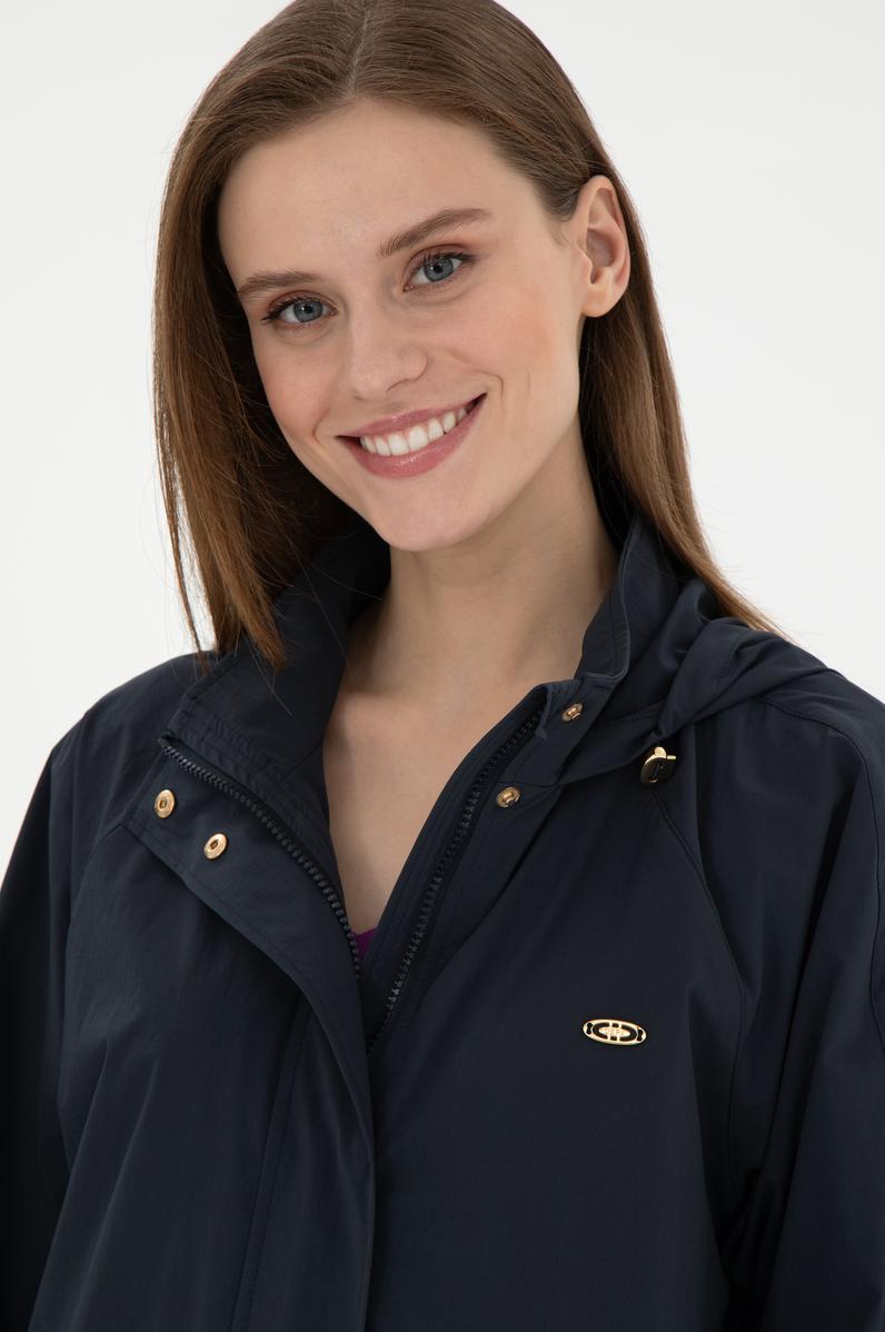 Kadın Lacivert Trençkot