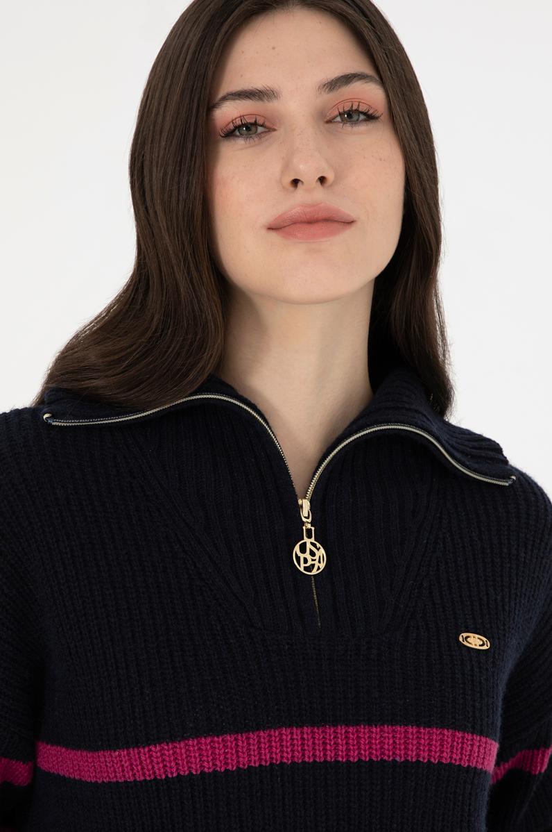 Kadın Lacivert V Yaka Fermuarlı Kazak