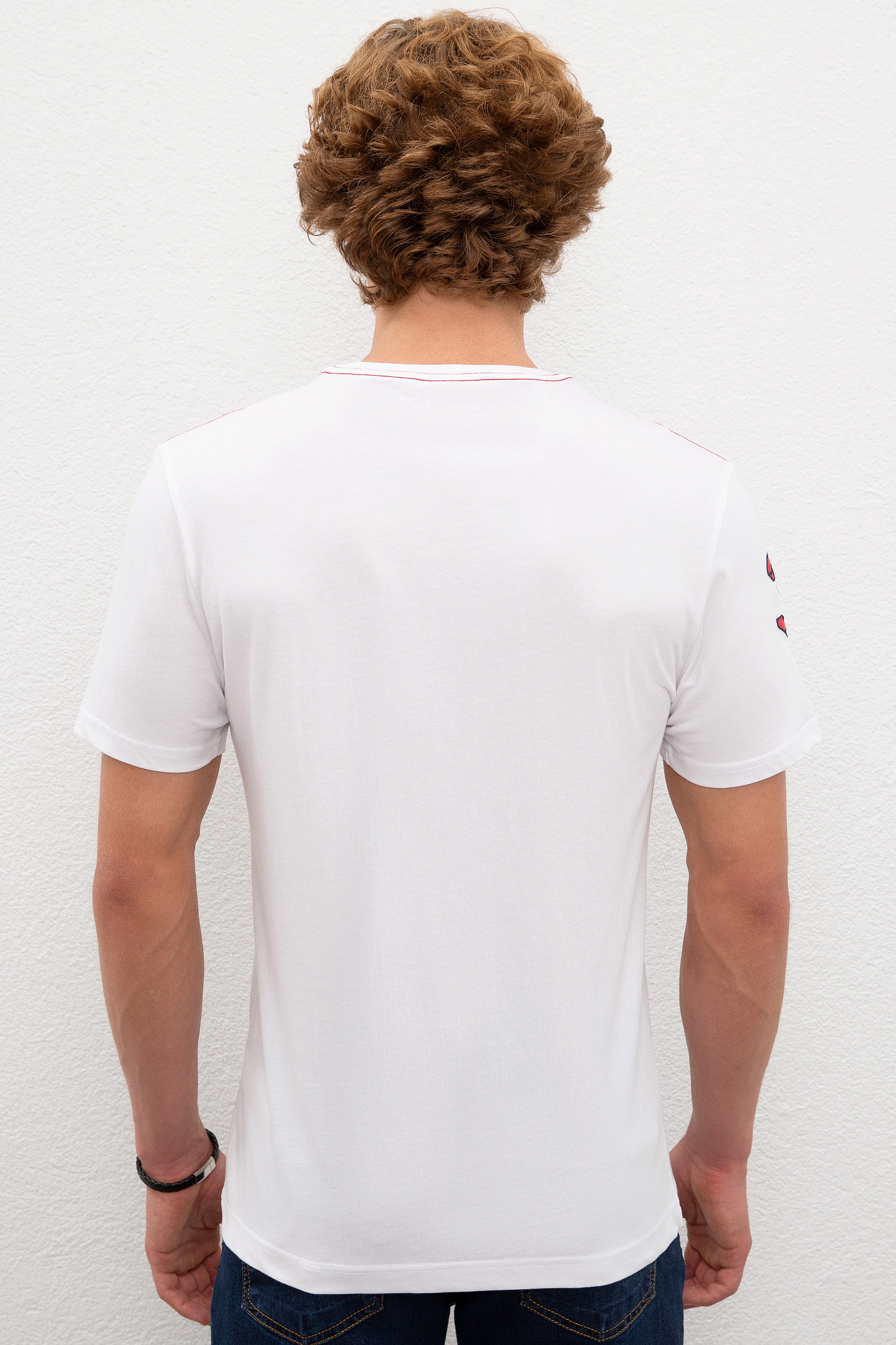 Erkek Beyaz Bisiklet Yaka T-Shirt - Image 3
