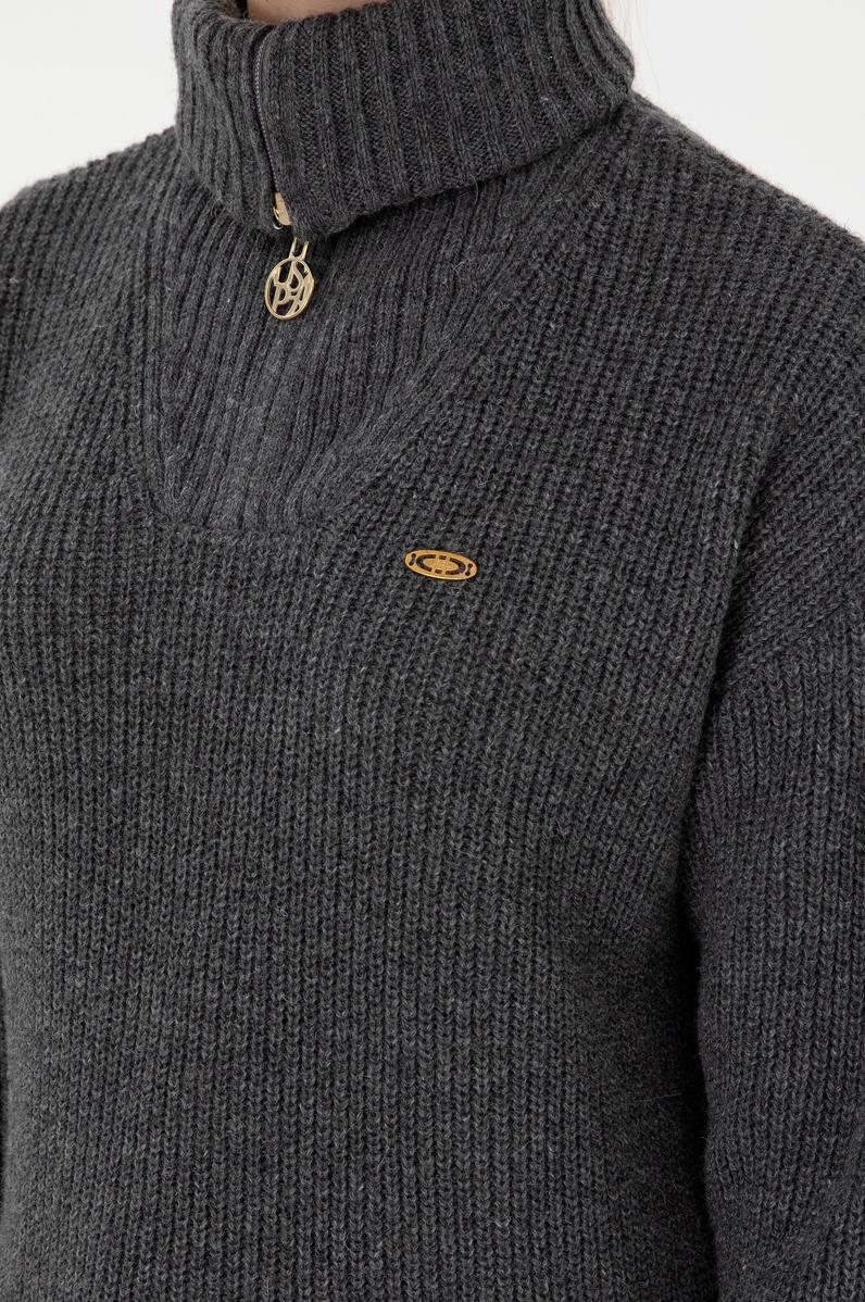 Kadın Antrasit Melanj V Yaka Fermuarlı Kazak