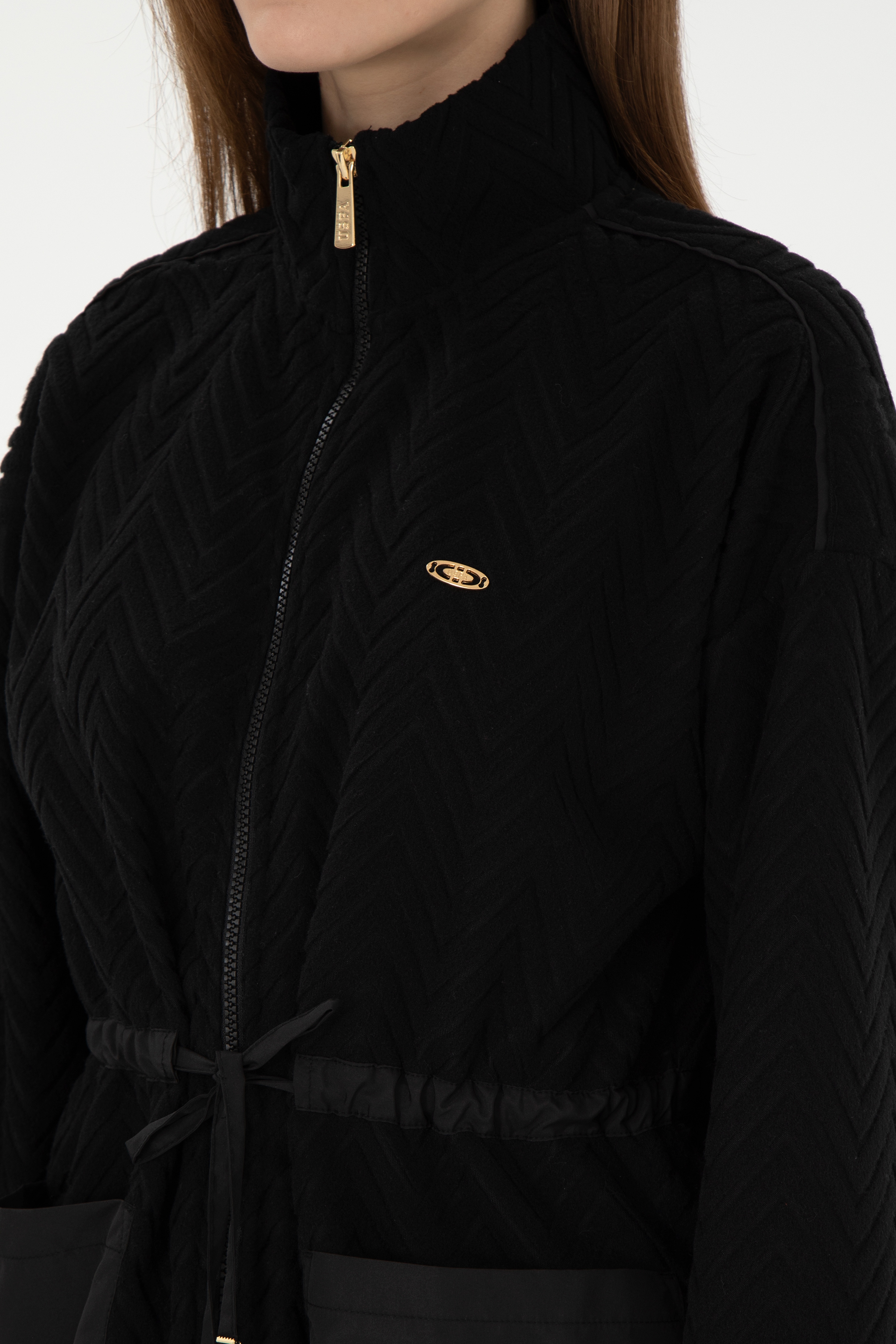 Kadın Siyah Fermuarlı Dik Yaka Sweatshirt - Image 7