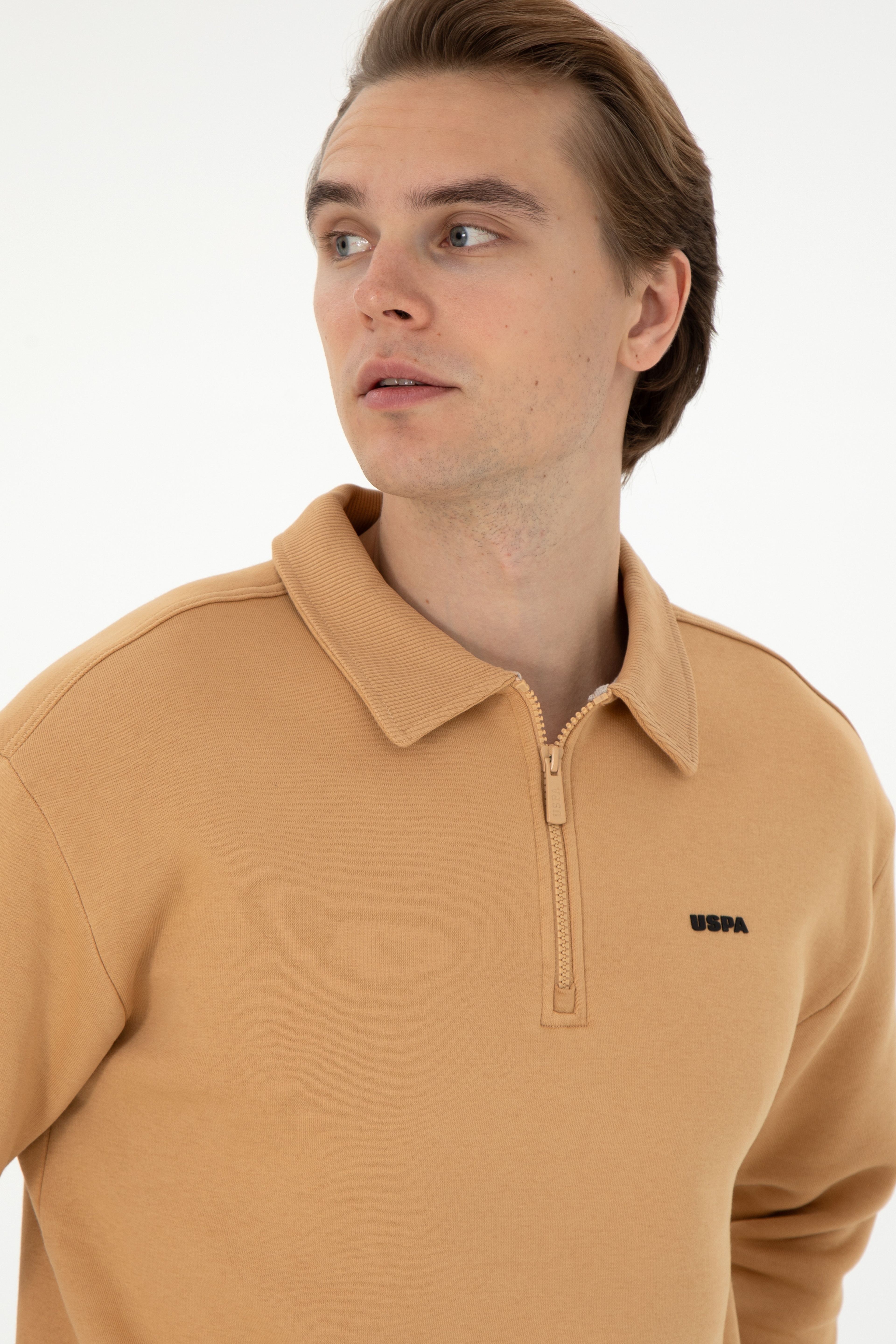 Erkek Comfort Fit Yarım Fermuarlı Camel Basic Sweatshirt - Image 2