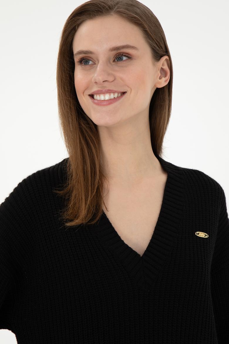Kadın Siyah V Yaka Kazak - 50297120012