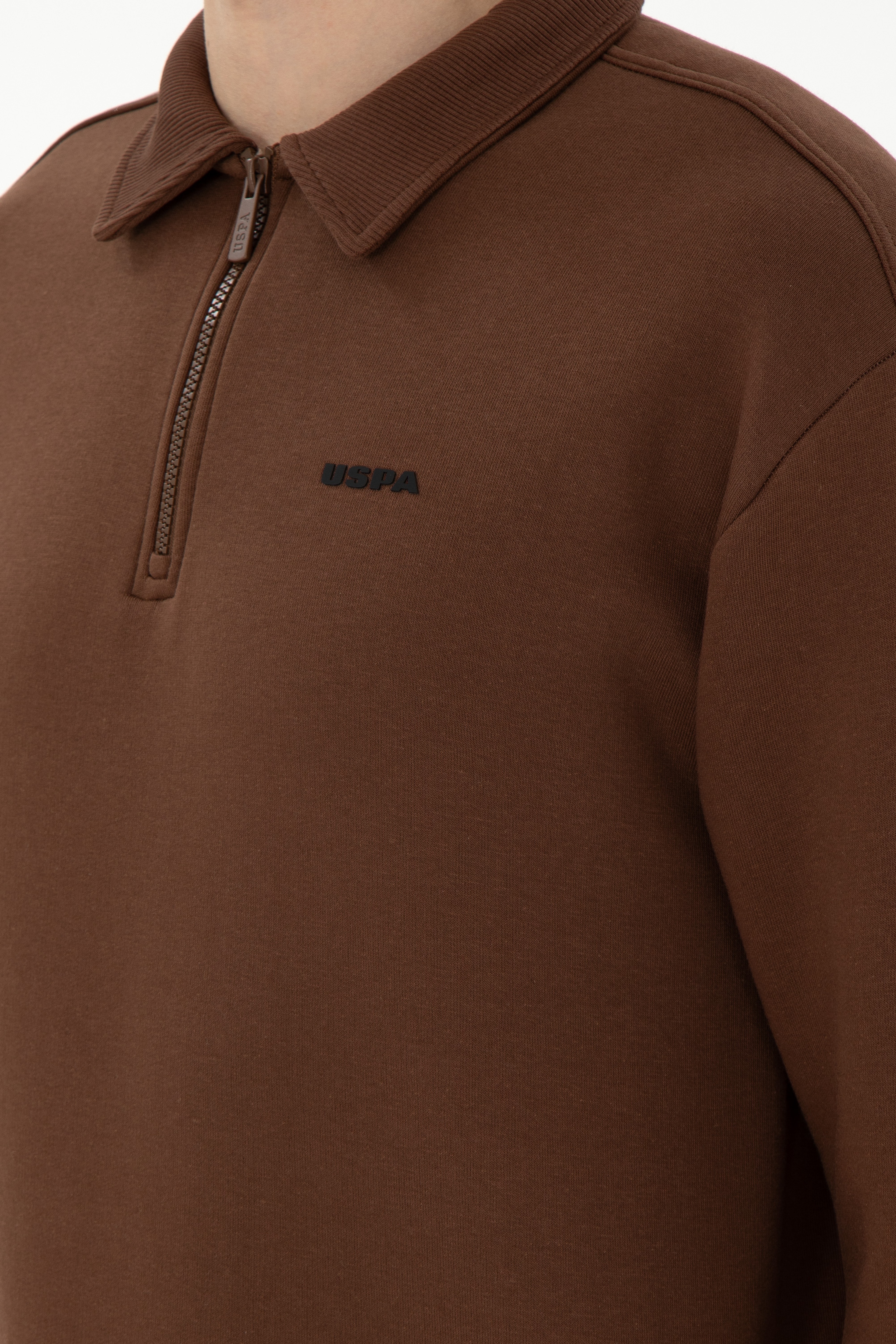 Erkek Comfort Fit Yarım Fermuarlı Kahverengi Basic Sweatshirt