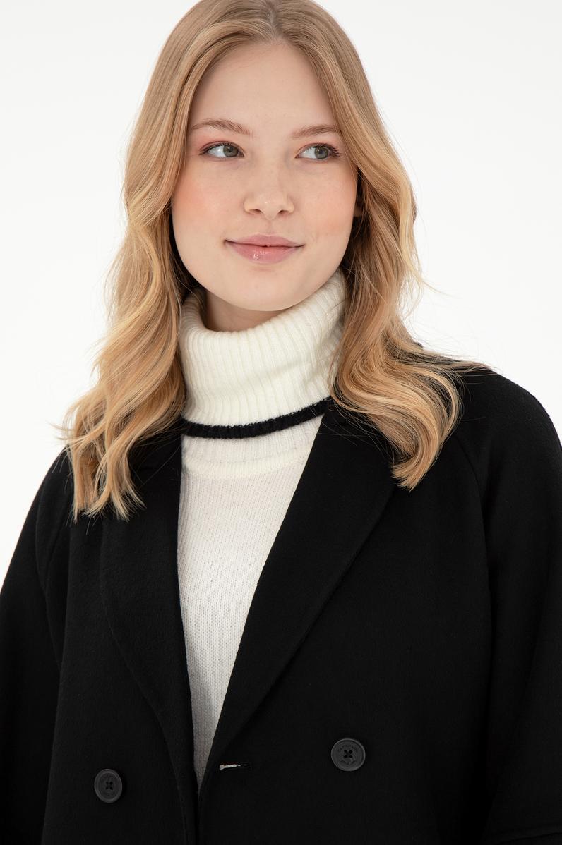 Kadın Siyah Kaşe Kaban