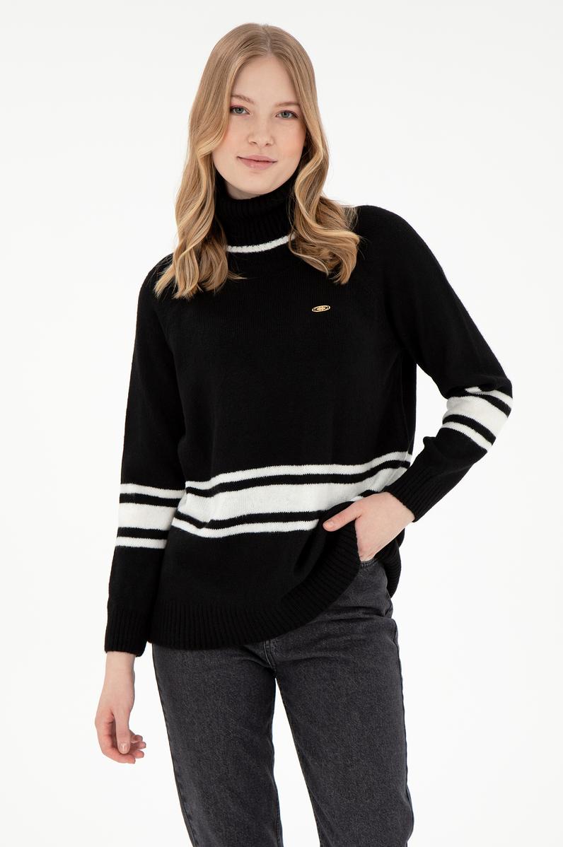 Kadın Siyah Boğazlı Kazak