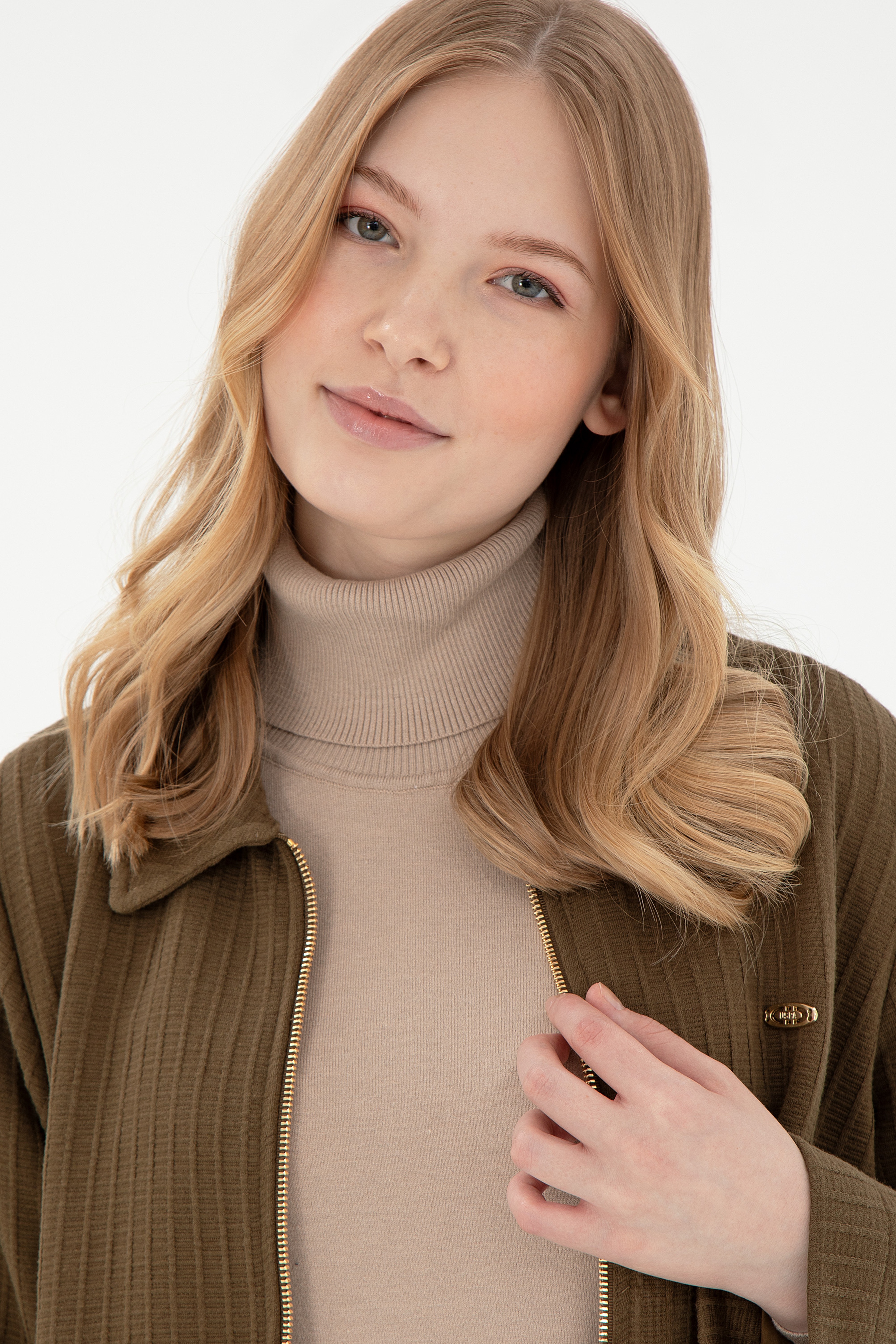 Kadın Haki Fermuarlı Polo Yaka Sweatshirt - Image 2