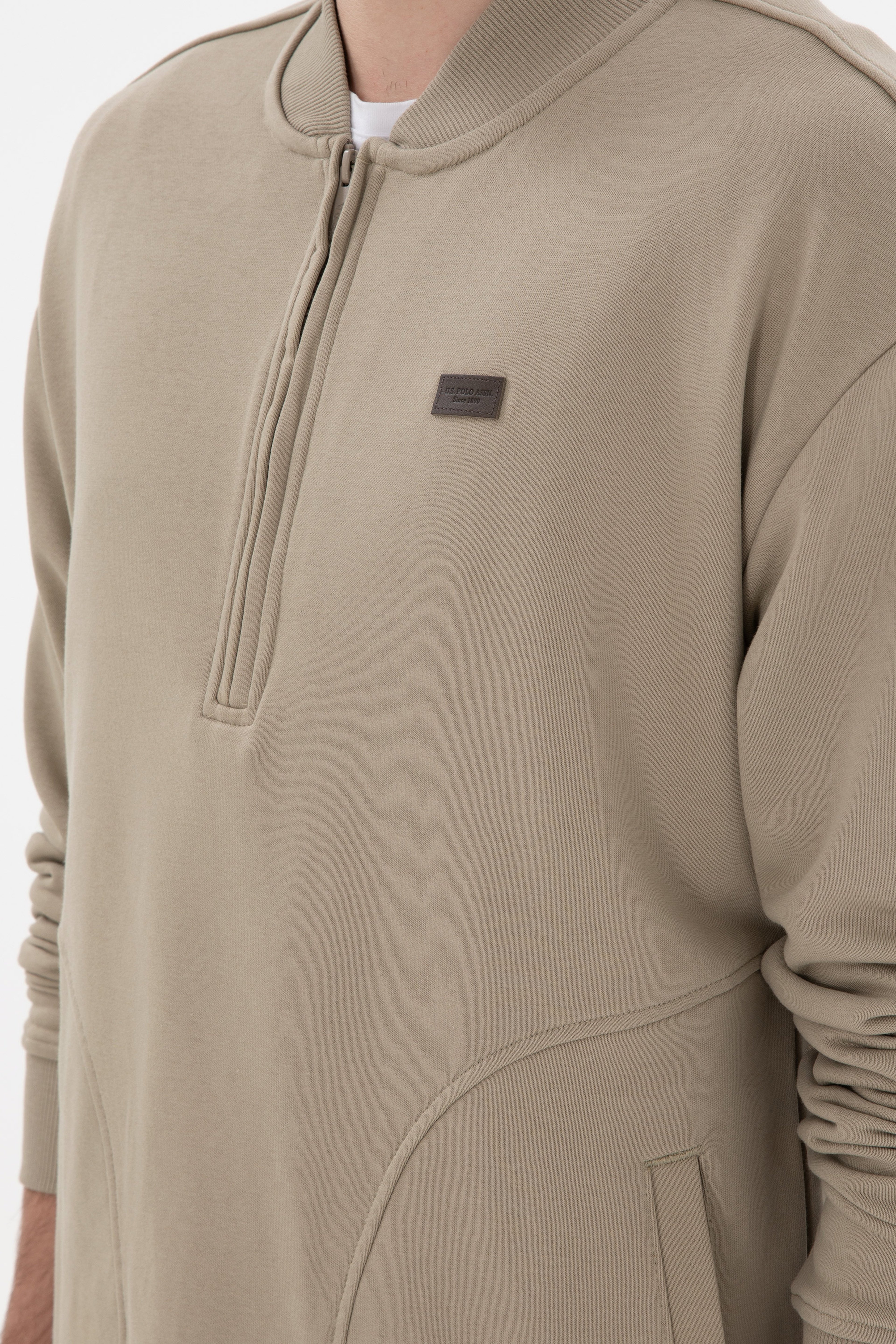 Erkek Açık Haki Sweatshirt - Image 7