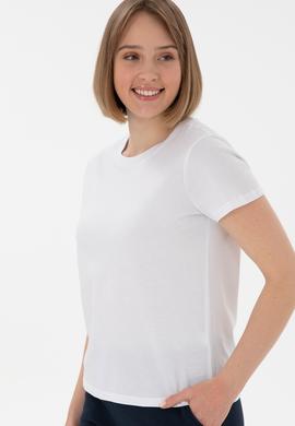Kadın Beyaz Bisiklet Yaka Basic Tişört - 50305879024