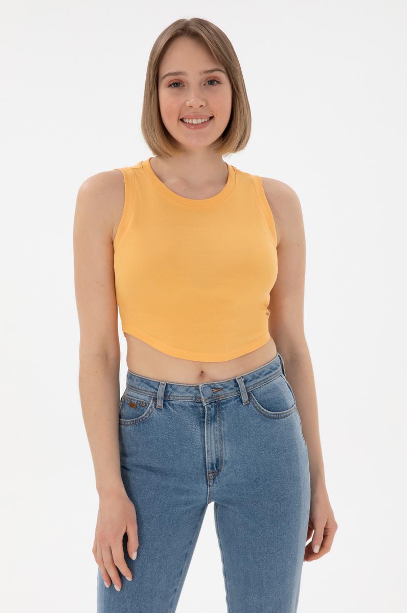 Kadın Turuncu Kolsuz Bisiklet Yaka Crop Basic Tişört