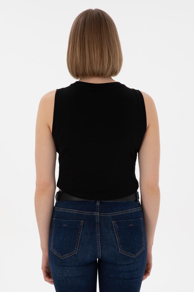 Kadın Siyah Kolsuz Bisiklet Yaka Crop Basic Tişört - 50305695003