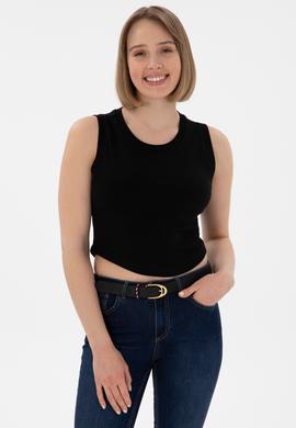 Kadın Siyah Kolsuz Bisiklet Yaka Crop Basic Tişört - 50305695003