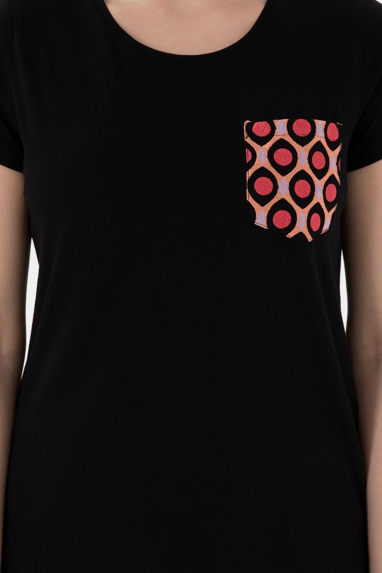 Kadın Siyah Bisiklet Yaka Tişört - 50305832024