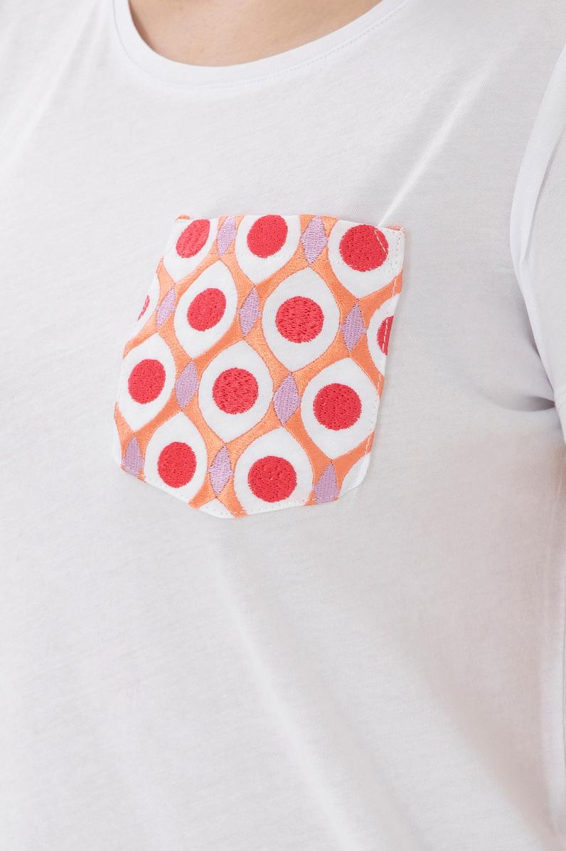 Kadın Beyaz Bisiklet Yaka Tişört