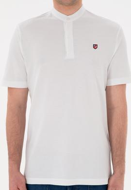 Erkek Regular Fit Hakim Yaka Beyaz Basic Tişört - 50284637001