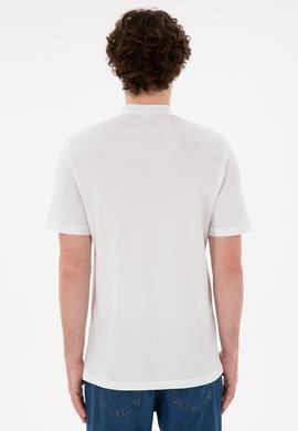 Erkek Regular Fit Hakim Yaka Beyaz Basic Tişört - 50284637001