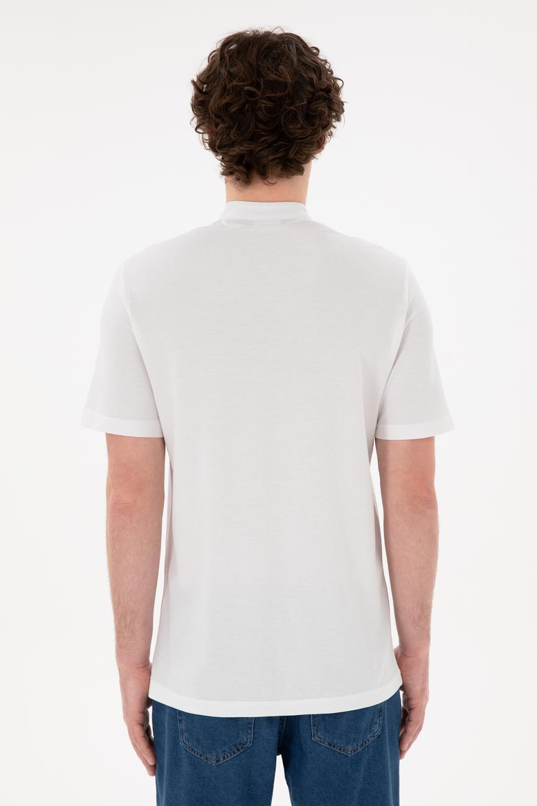 Erkek Regular Fit Hakim Yaka Beyaz Basic Tişört - 50284637001