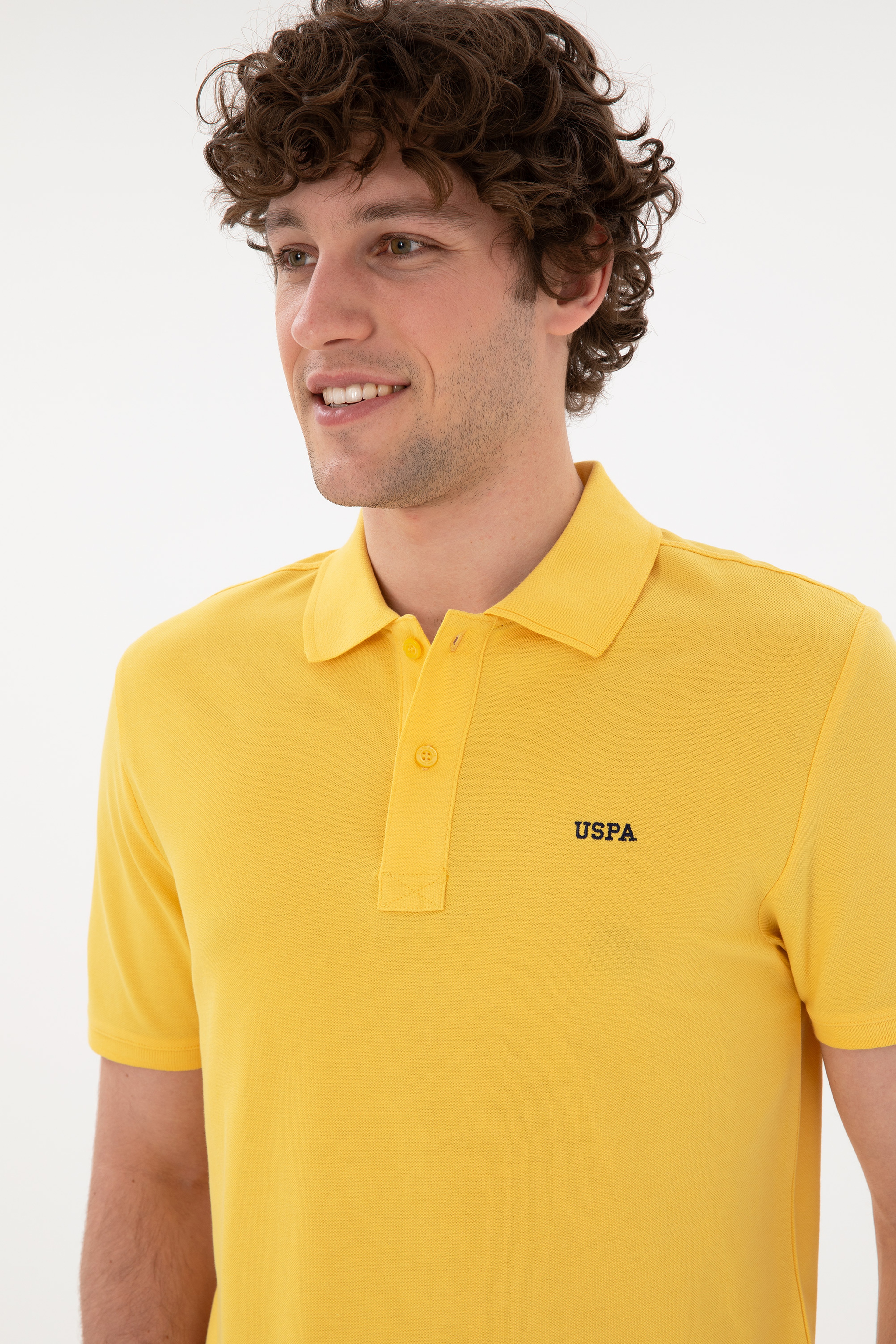 Erkek Regular Fit Polo Yaka Sarı Basic Tişört - Image 3