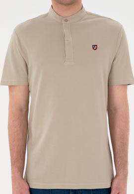 Erkek Regular Fit Hakim Yaka Taş Basic Tişört - 50284637037