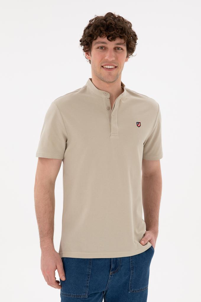 Erkek Regular Fit Hakim Yaka Taş Basic Tişört