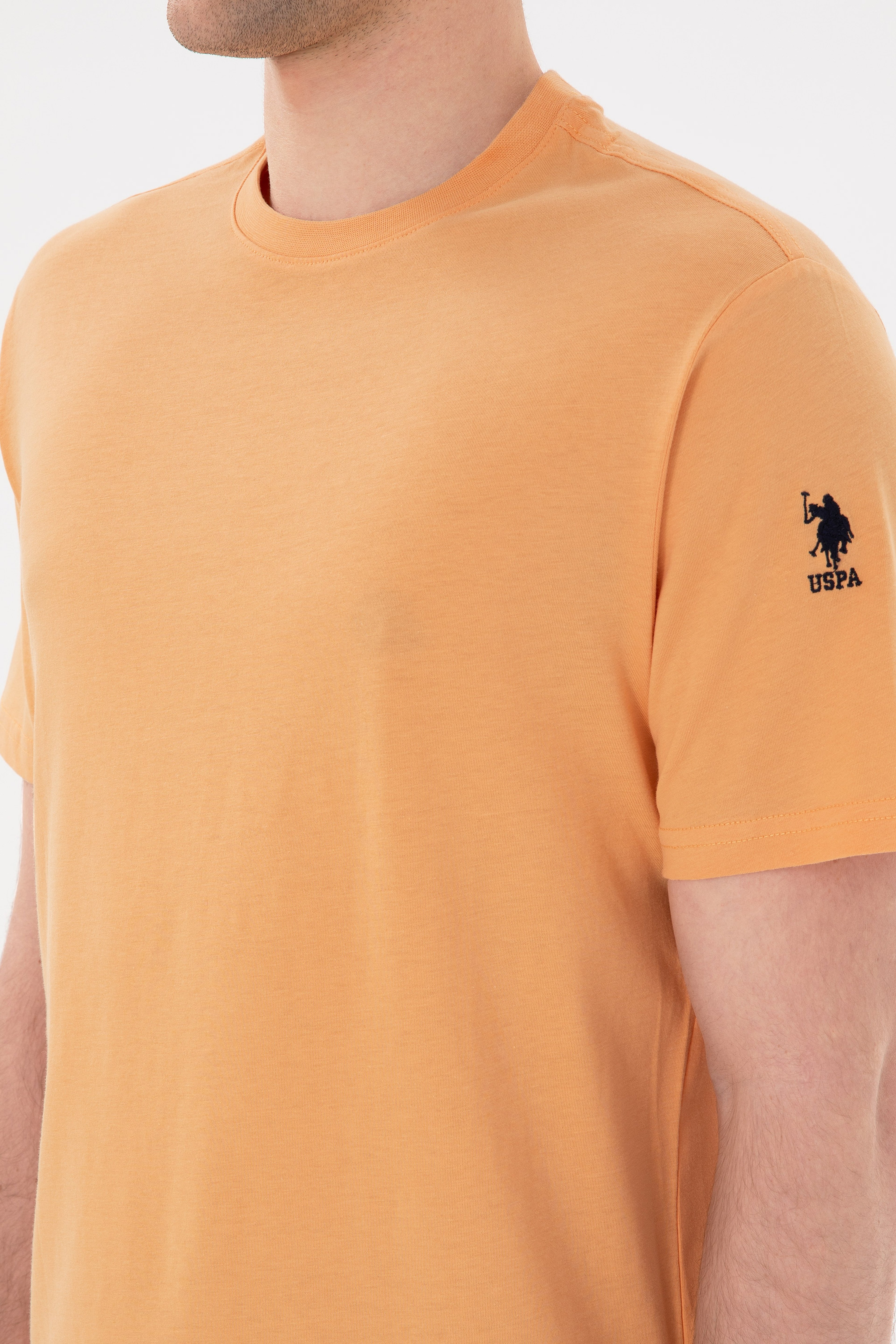 Erkek Regular Fit Bisiklet Yaka Turuncu Basic Tişört - Image 7