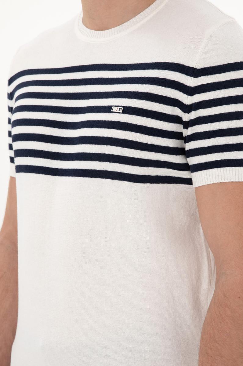 Erkek Slim Fit Bisiklet Yaka Beyaz Triko Tişört