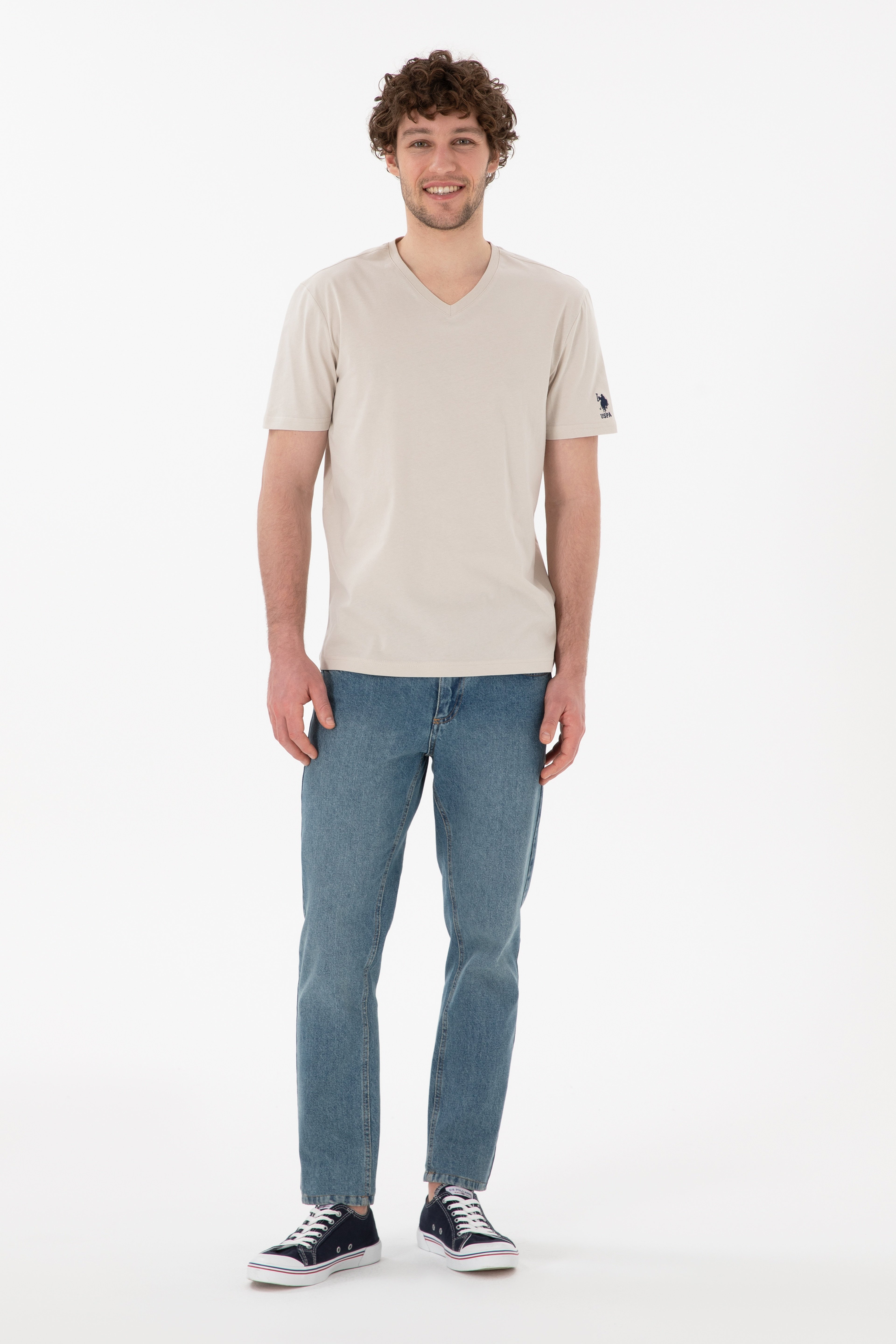 Erkek Regular Fit  V Yaka Taş Basic Tişört