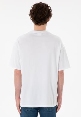 Erkek Oversize Fit Bisiklet Yaka Beyaz Tişört - 50305904007