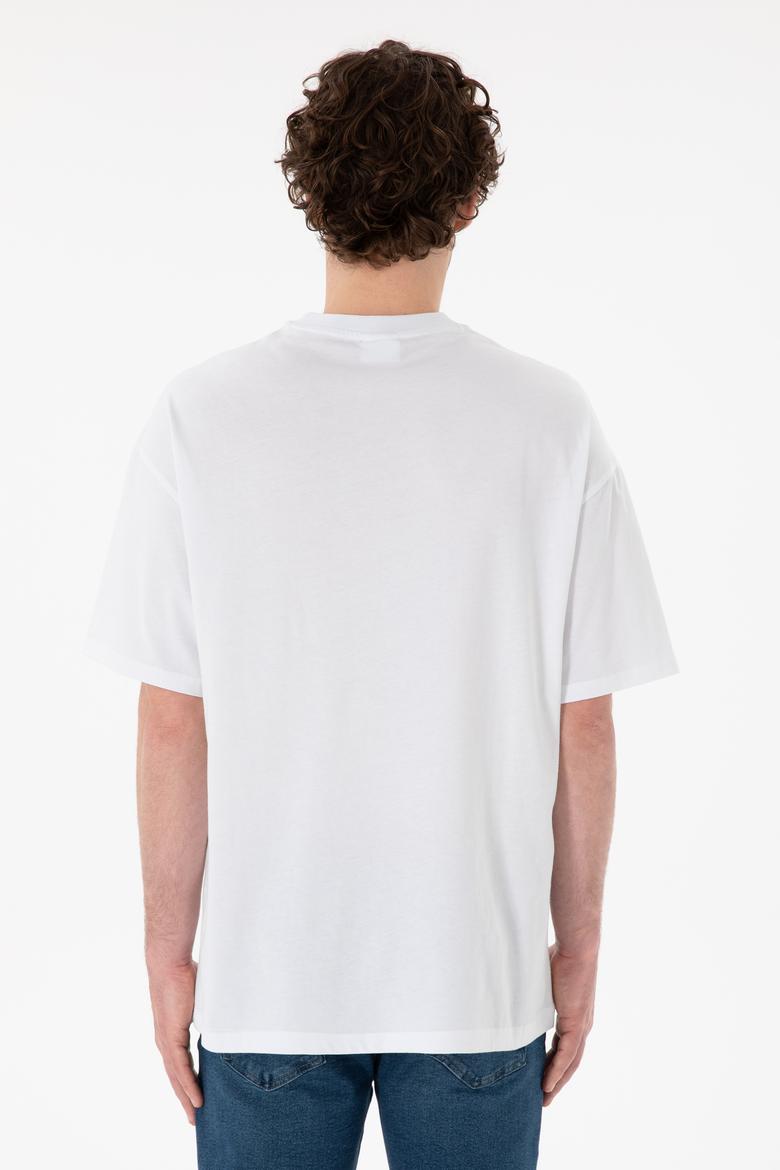 Erkek Oversize Fit Bisiklet Yaka Beyaz Tişört - 50305904007
