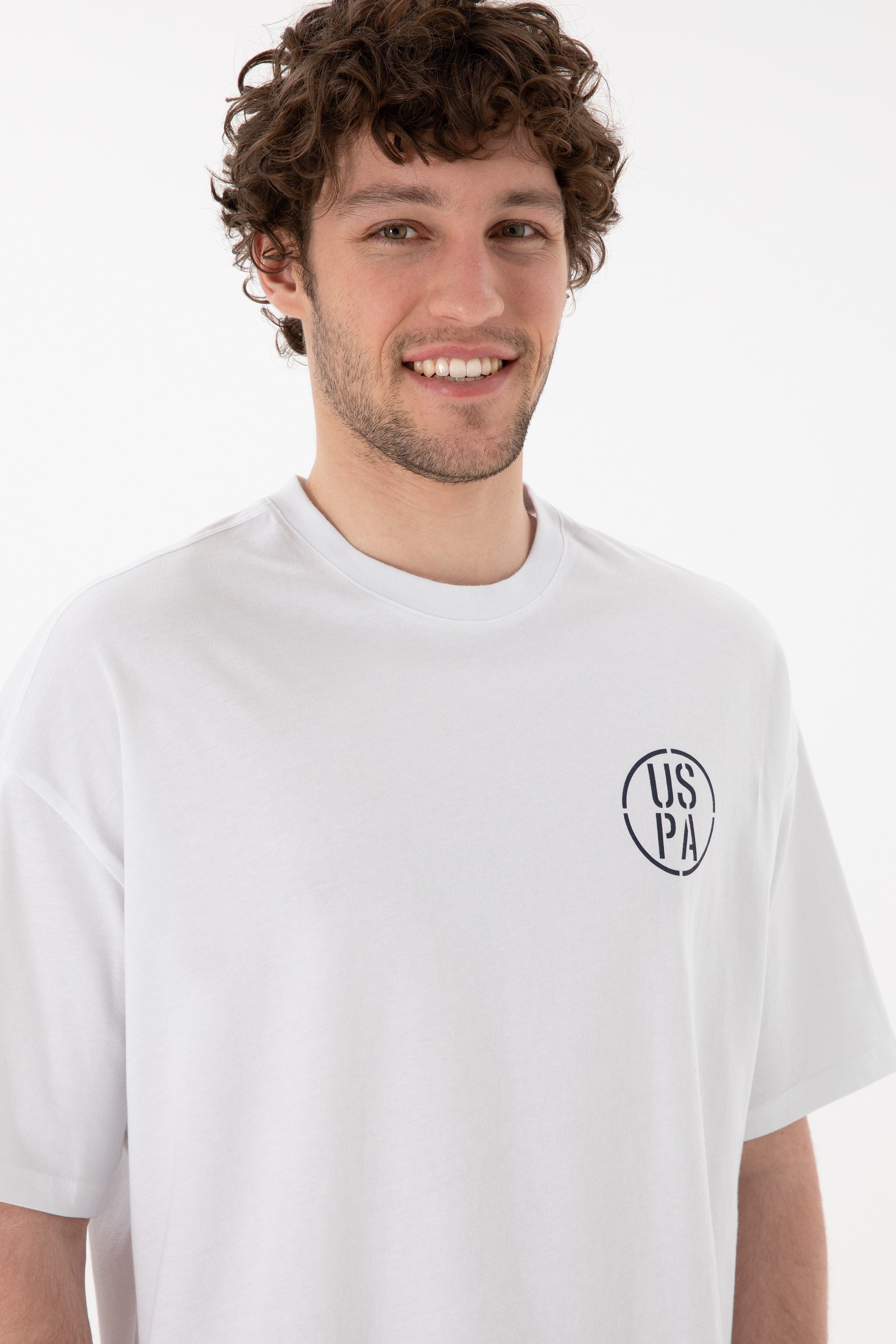 Erkek Oversize Fit Bisiklet Yaka Beyaz Tişört