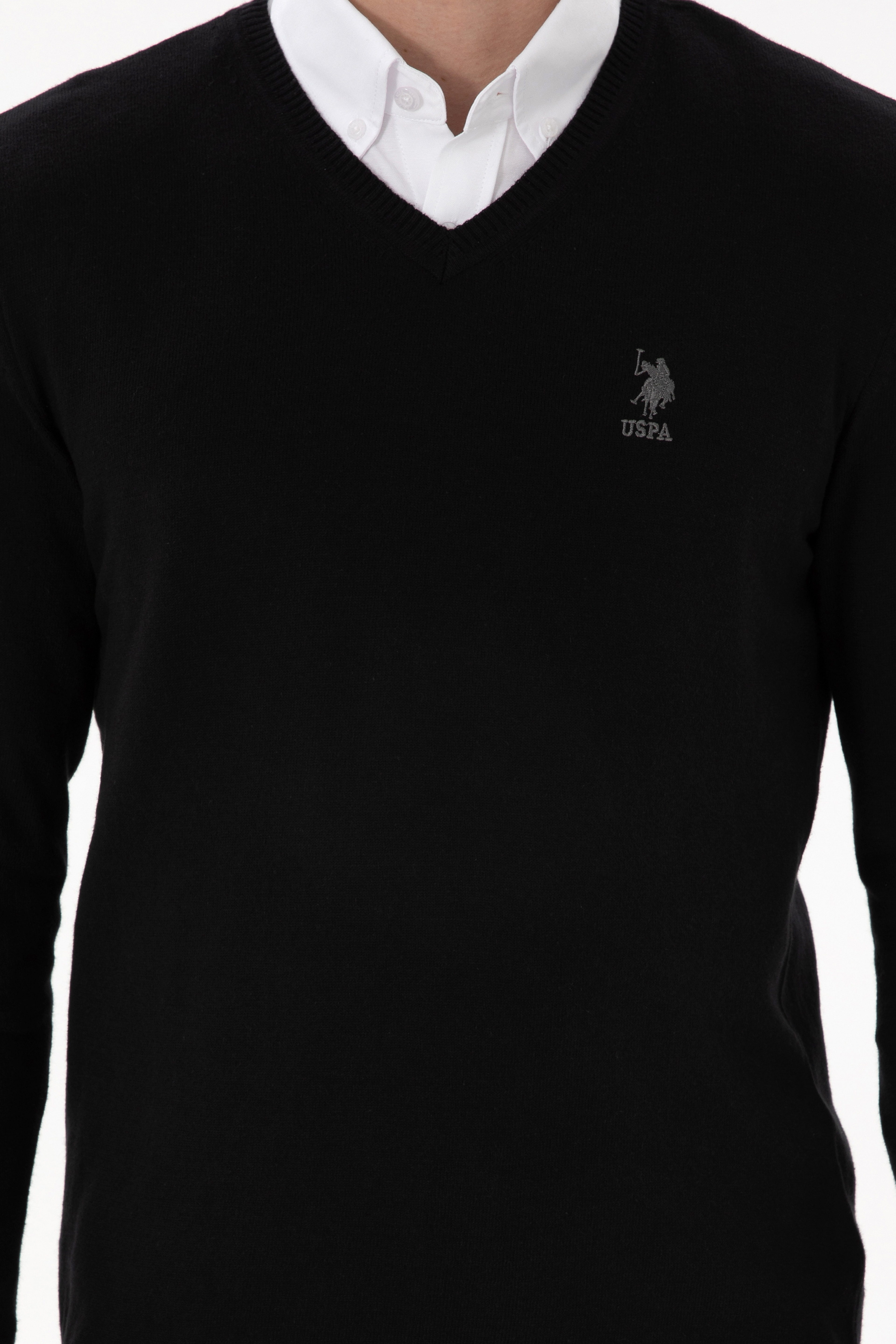 Erkek Slim Fit V Yaka Siyah Basic Kazak