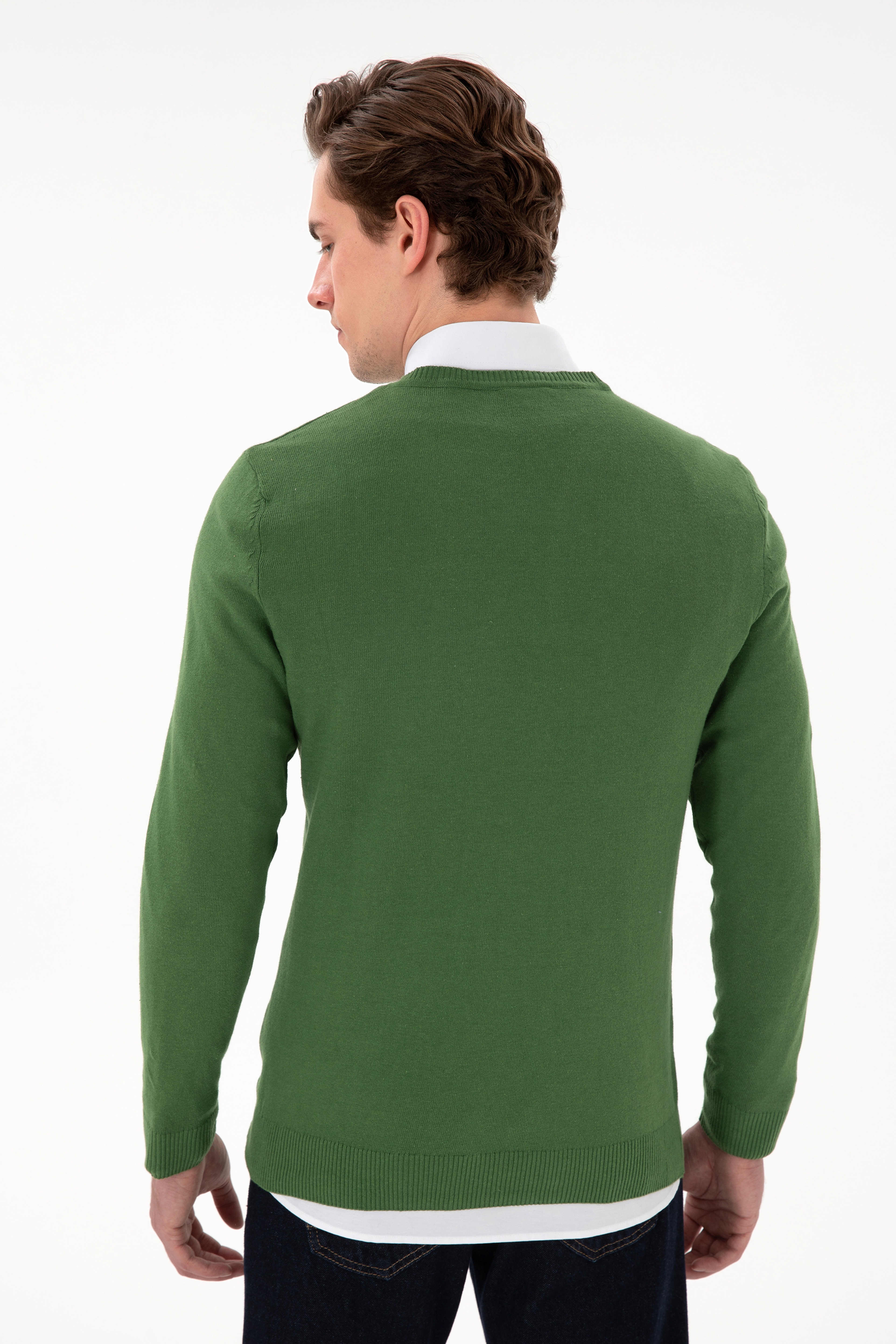 Erkek Slim Fit V Yaka Yeşil Basic Kazak - Image 5
