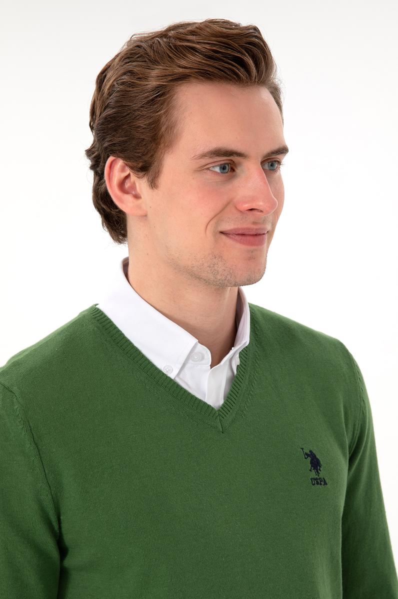 Erkek Slim Fit V Yaka Yeşil Basic Kazak