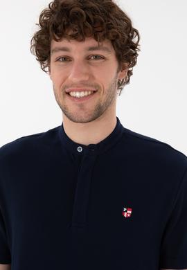 Erkek Regular Fit Hakim Yaka Lacivert Basic Tişört - 50305914011