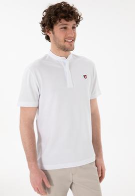 Erkek Regular Fit Hakim Yaka Beyaz Basic Tişört - 50305914001