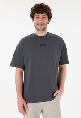 Erkek Oversize Fit Bisiklet Yaka Antrasit Tişört - 50305923087