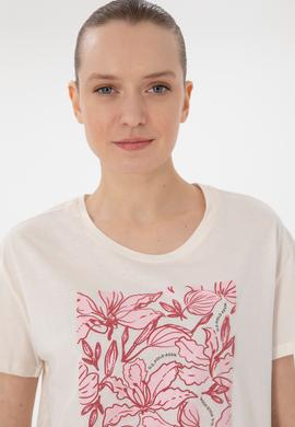 Kadın Krem Desenli Bisiklet Yaka Tişört - 50299765021