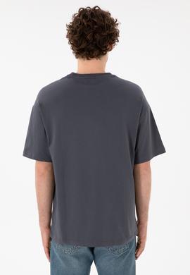 Erkek Oversize Fit Bisiklet Yaka Antrasit Tişört - 50305859128