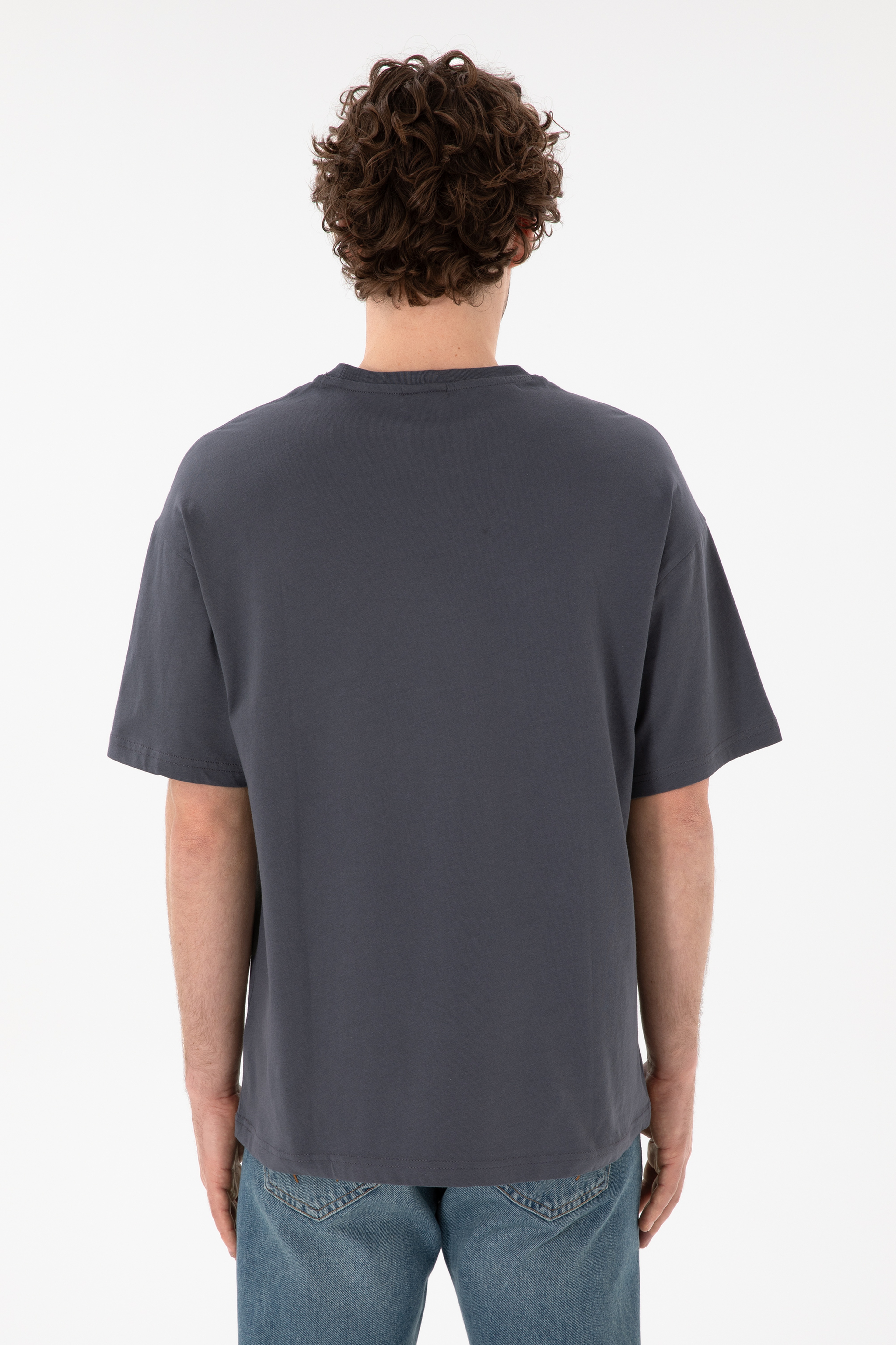 Erkek Oversize Fit Bisiklet Yaka Antrasit Tişört - Image 6