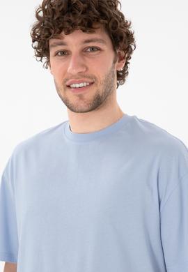 Erkek Long Fit Bisiklet Yaka Açık Mavi Basic Tişört - 50305988129