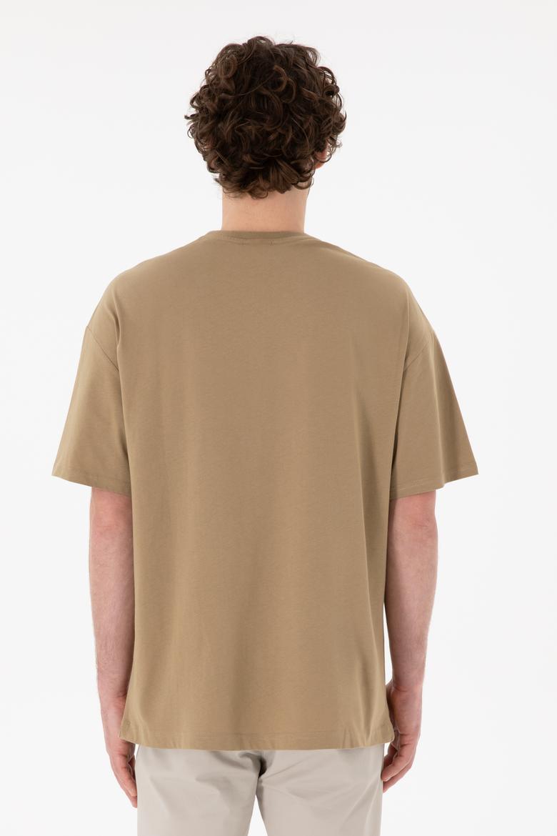 Erkek Oversize Fit Bisiklet Yaka Haki Tişört - 50305923057