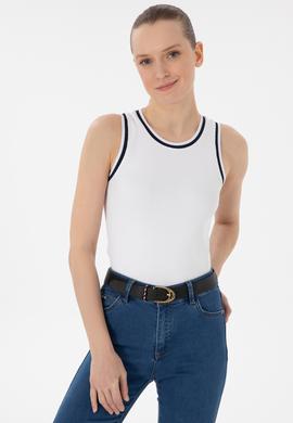 Kadın Beyaz Kolsuz Bisiklet Yaka Tişört - 50305857014