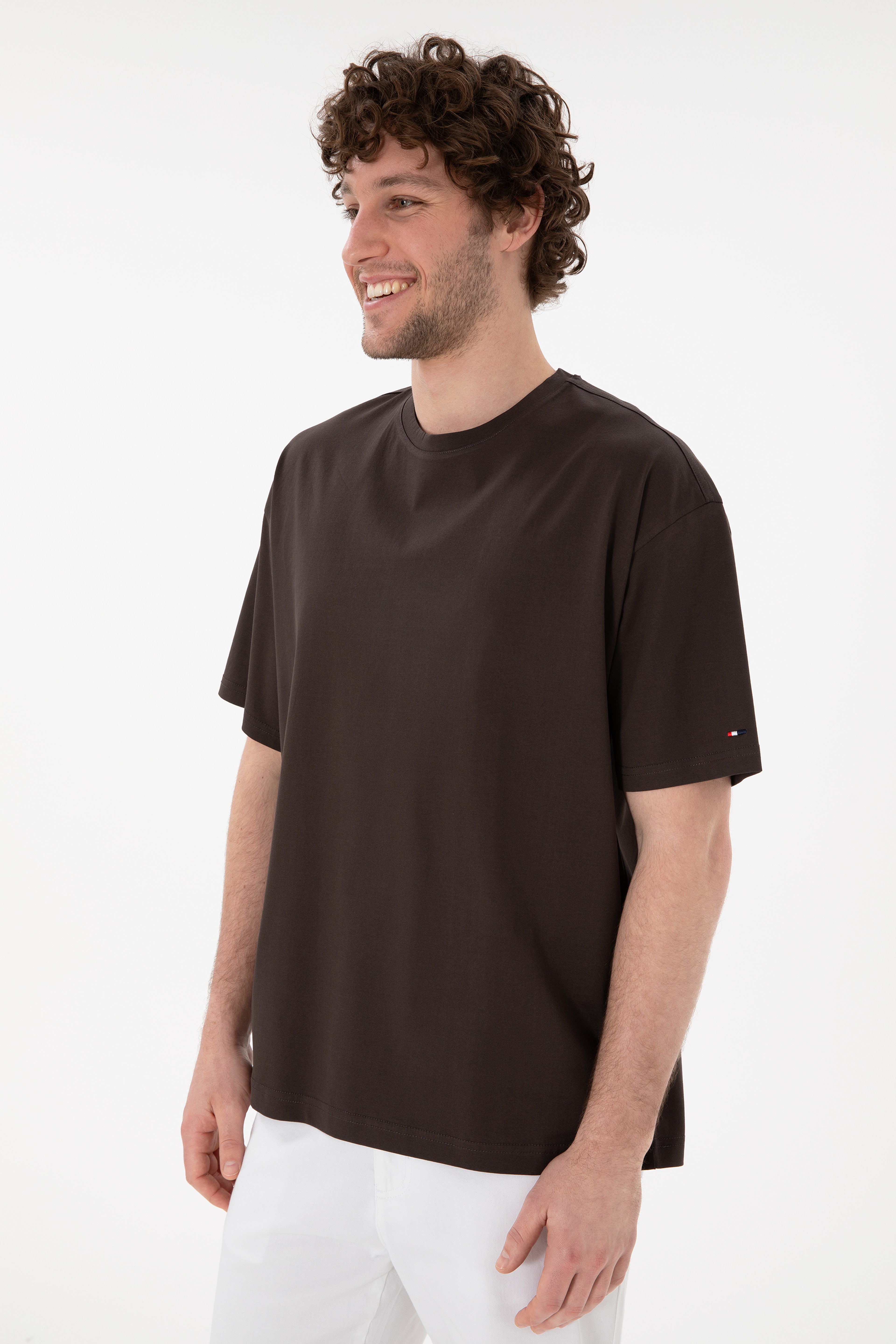Erkek Comfort Fit Bisiklet Yaka Kahverengi Merserize Basic Tişört - Image 4