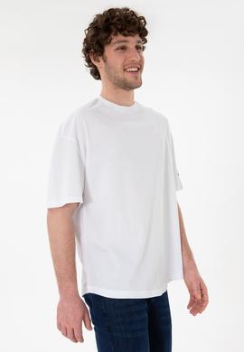 Erkek Long Fit Bisiklet Yaka Beyaz Basic Tişört - 50305988040