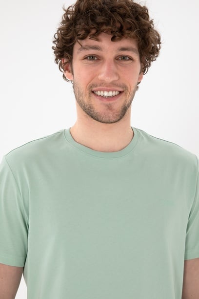 Erkek Regular Fit Bisiklet Yaka Su Yeşili Basic Tişört